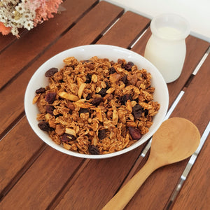 Granola with almond, walnut, cranberries & raisins. No sugar added with only honey as the natural sweetener.